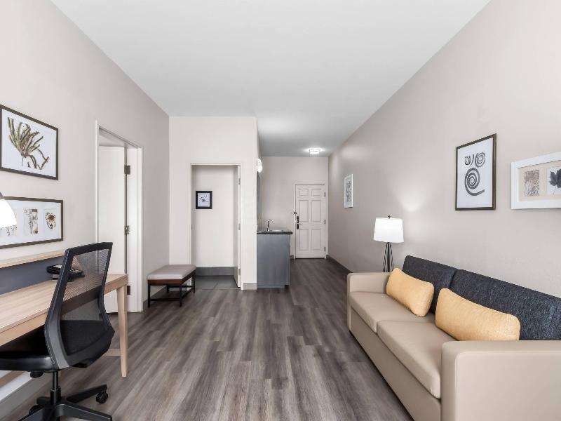 Country Inn & Suites by Radisson, Tucson Airport image