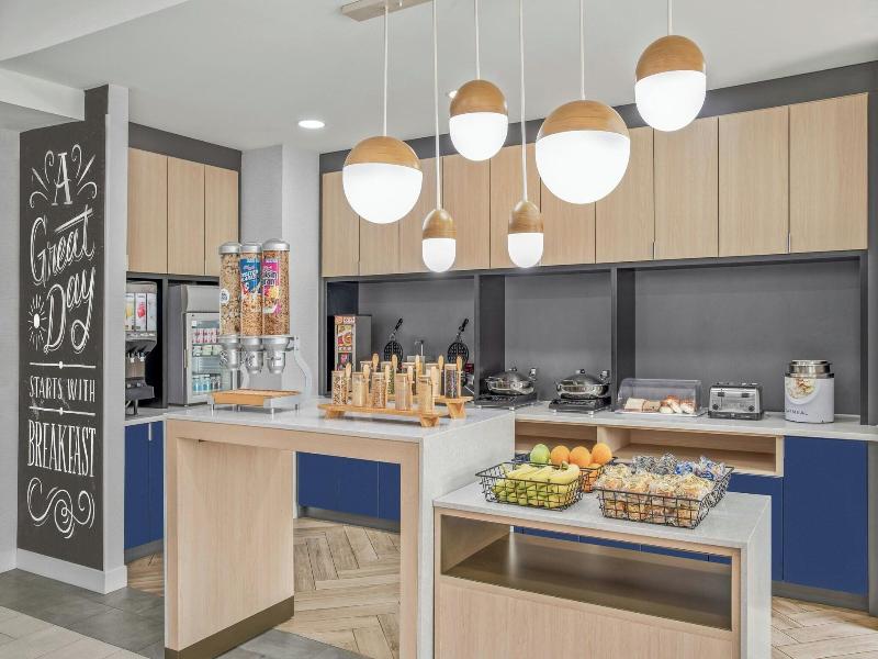 TownePlace Suites Detroit Warren image