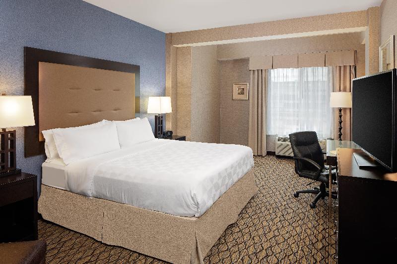 Holiday Inn Detroit Metro Airport By IHG photo 10
