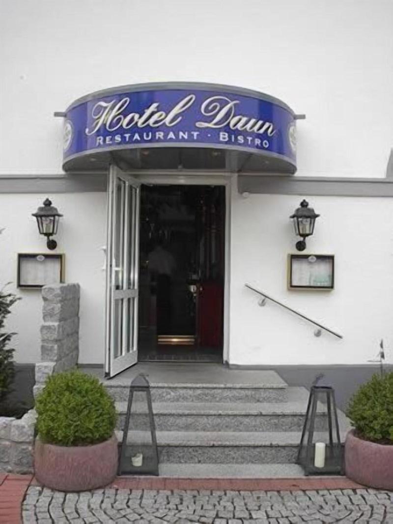 Hotel Daun image