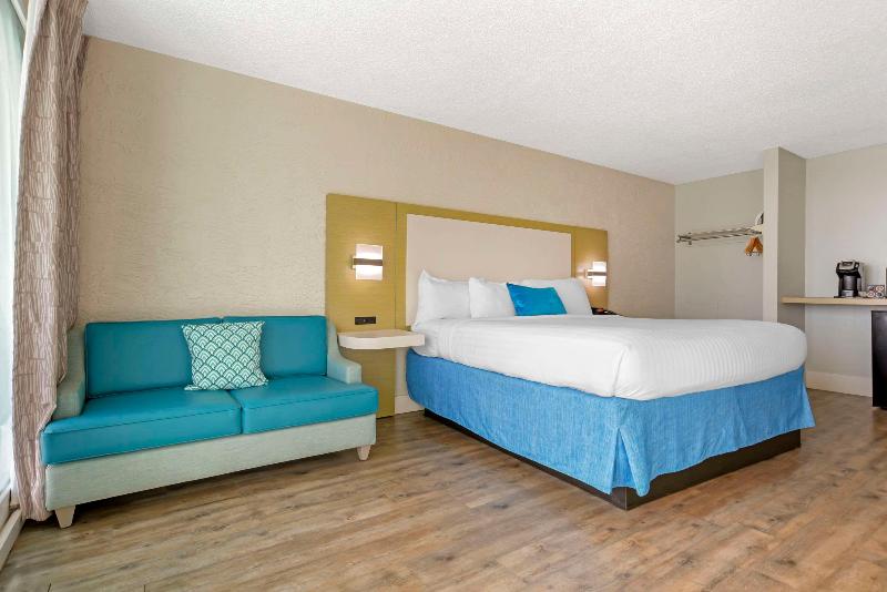 Inn on Destin Harbor — photo 89