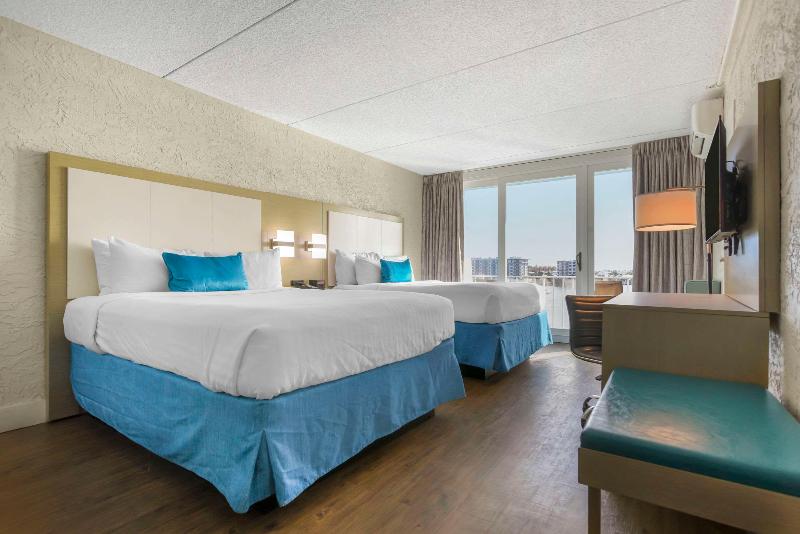 Inn on Destin Harbor — photo 52