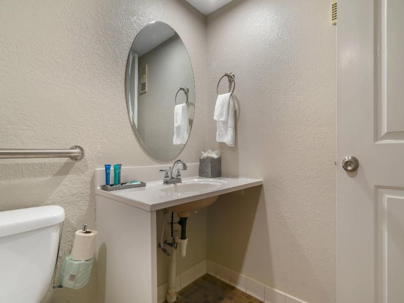 Inn on Destin Harbor — photo 36