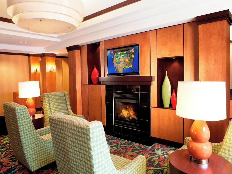 Fairfield Inn & Suites Des Moines Airport