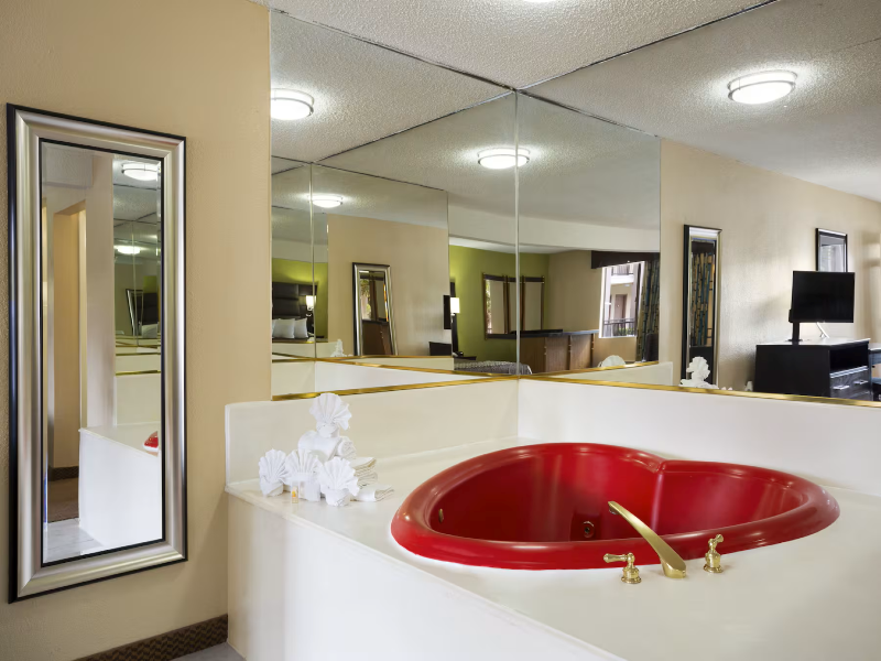 Days Inn By Wyndham Dallas Irving Market Center image