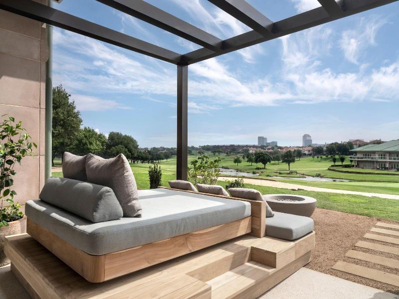 The Ritz-Carlton Dallas, Las Colinas image