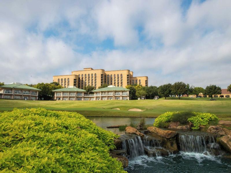 The Ritz-Carlton Dallas, Las Colinas image