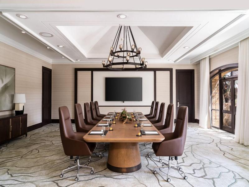 The Ritz-Carlton Dallas, Las Colinas image