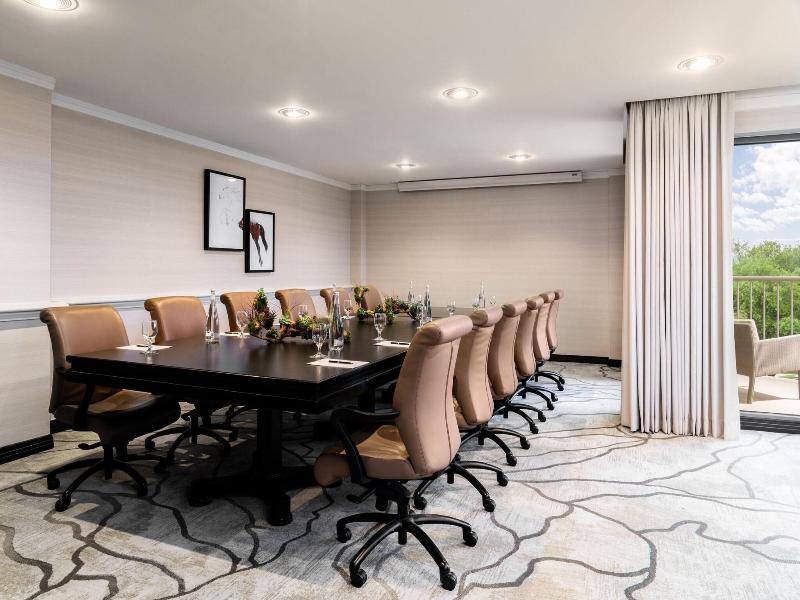 The Ritz-Carlton Dallas, Las Colinas image