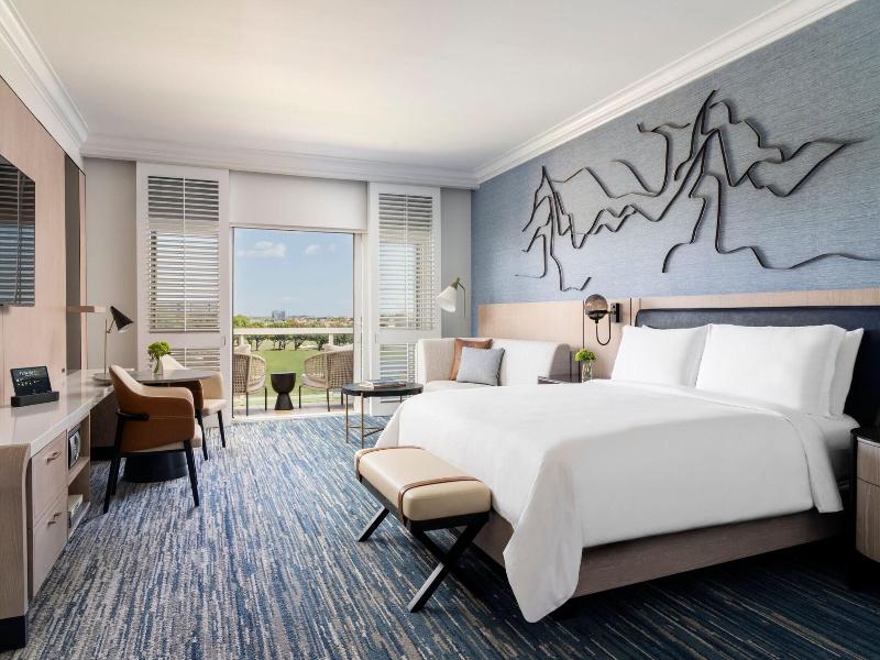 The Ritz-Carlton Dallas, Las Colinas image