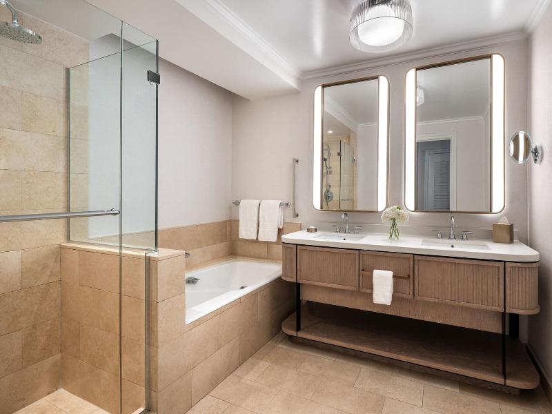 The Ritz-Carlton Dallas, Las Colinas image