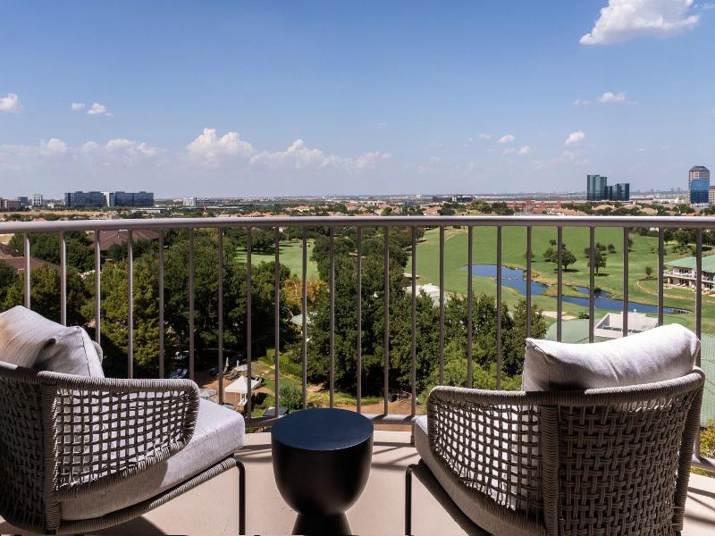 The Ritz-Carlton Dallas, Las Colinas image
