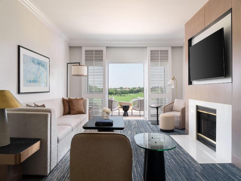 The Ritz-Carlton Dallas, Las Colinas image