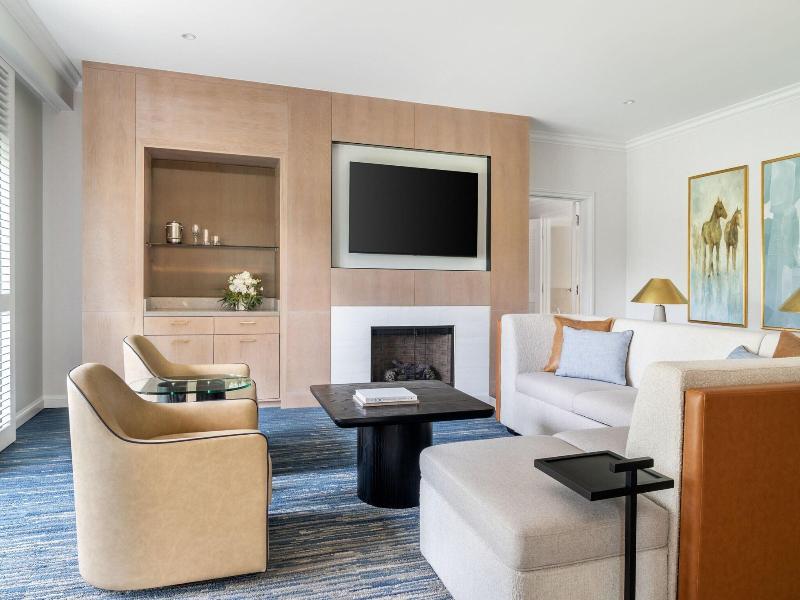 The Ritz-Carlton Dallas, Las Colinas image