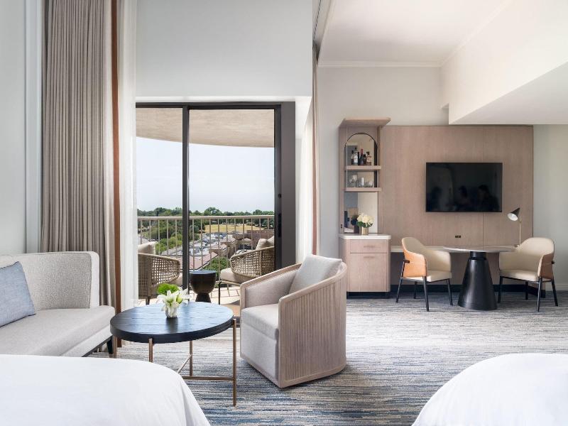 The Ritz-Carlton Dallas, Las Colinas image