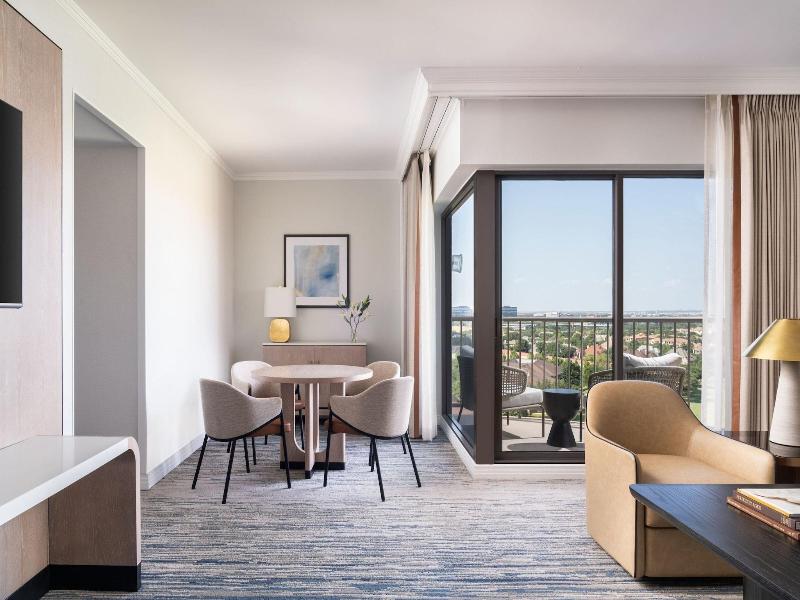 The Ritz-Carlton Dallas, Las Colinas image