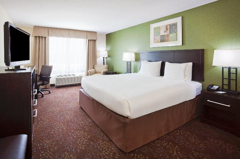 Holiday Inn Expr and Sts Rochester - Mayo Clinic image