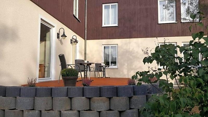 Hotel Pension Zwei Linden image