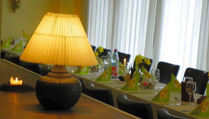 Hotel Pension Zwei Linden image