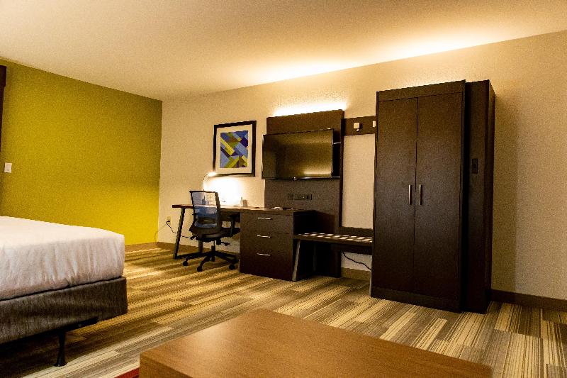 Holiday Inn Express Columbus - Dublin photo 23