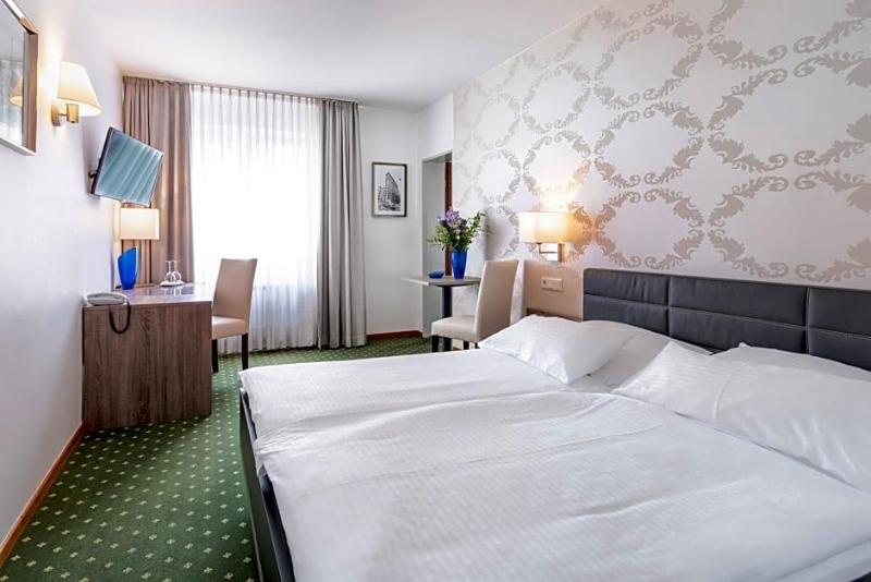 Alte Post image
