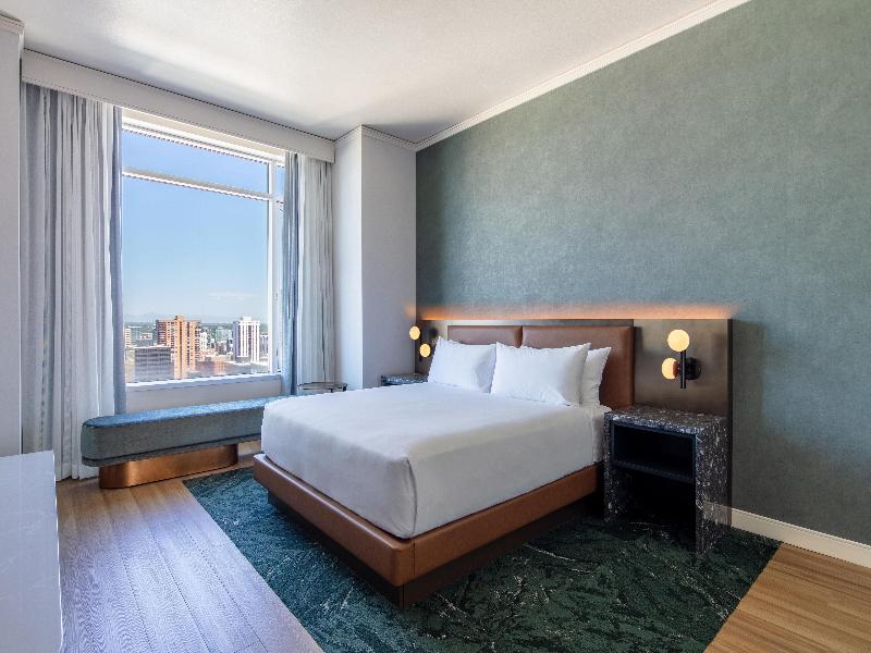 Hyatt Regency Denver at Colorado Convention Center image