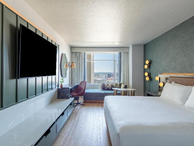 Hyatt Regency Denver at Colorado Convention Center image