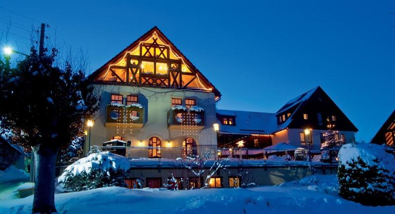 Neue Höhe Hotel  image