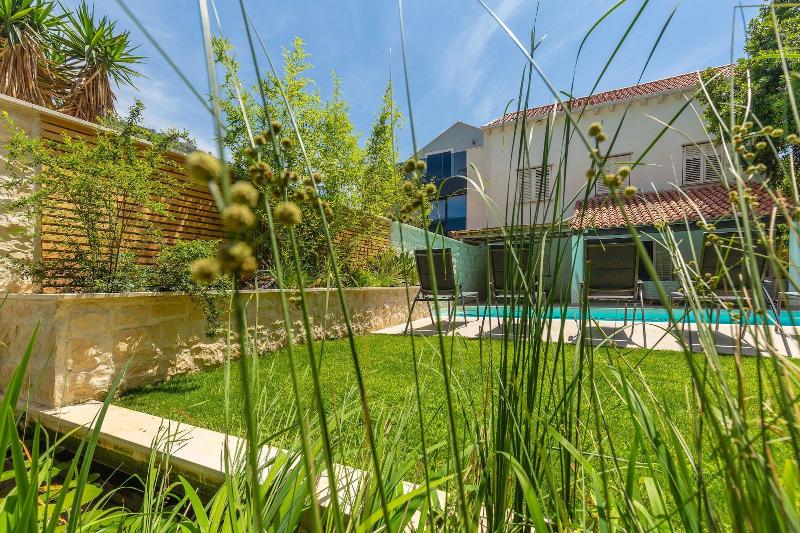 Hedera Estate - Villa Hedera image