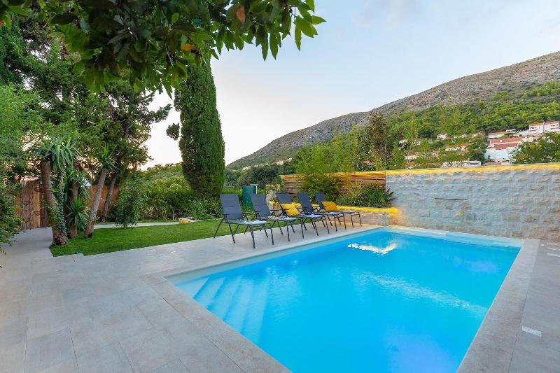 Hedera Estate - Villa Hedera image