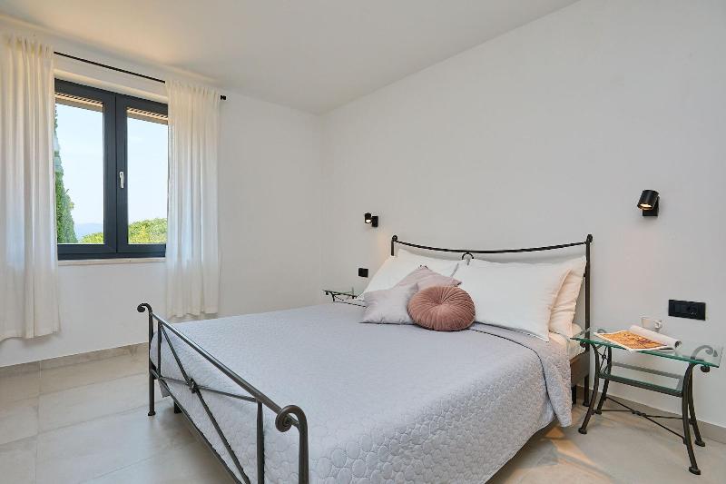 Hedera Estate - Villa Hedera image