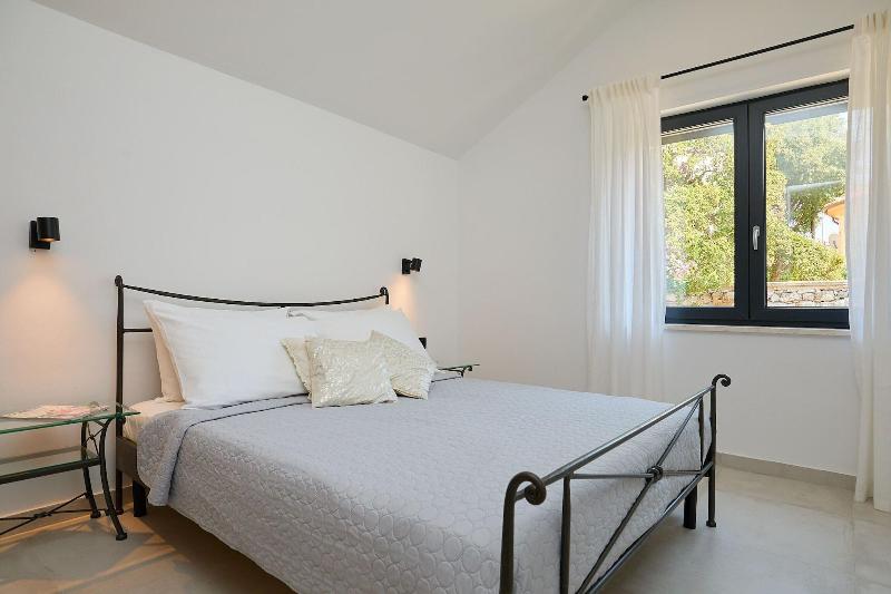 Hedera Estate - Villa Hedera image