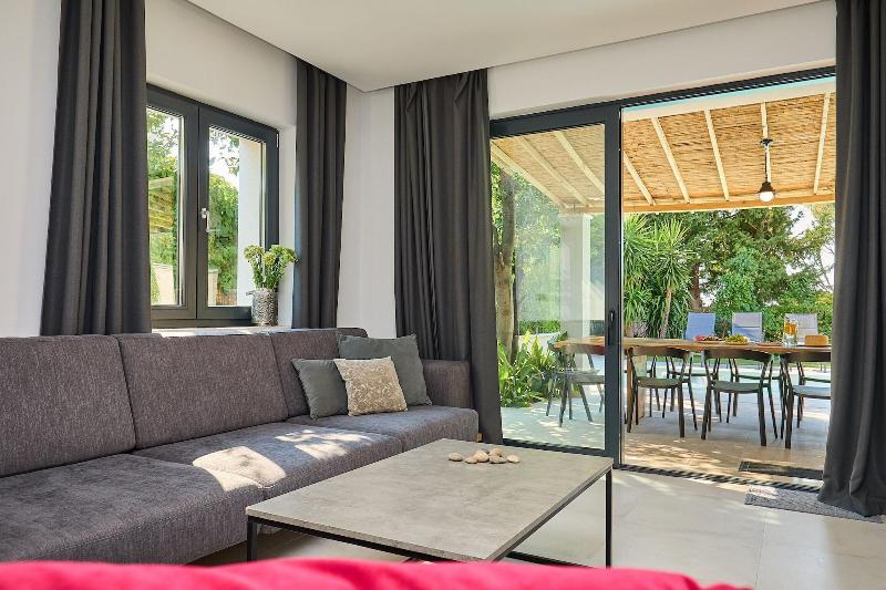 Hedera Estate - Villa Hedera image