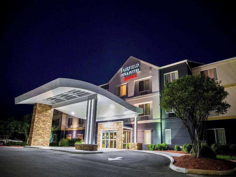 Fairfield Inn Fredericksburg image