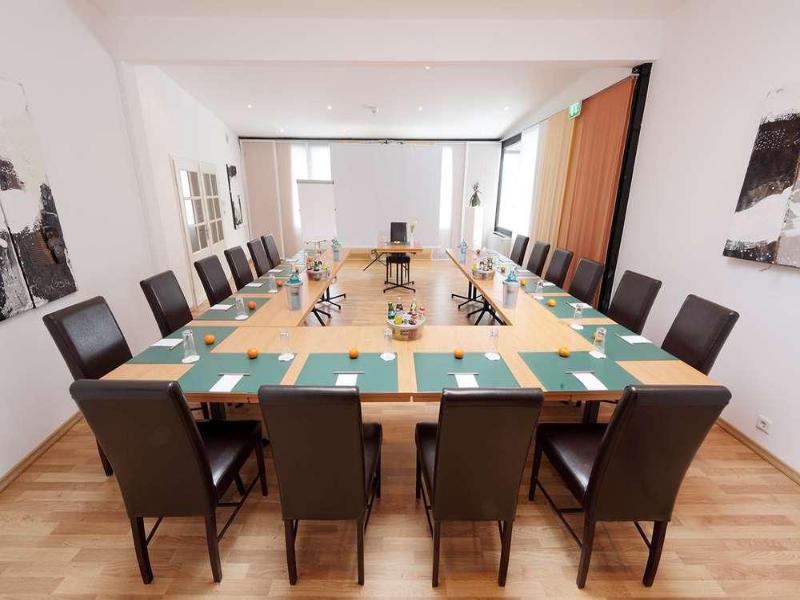 Romantikhotel Neuhaus image
