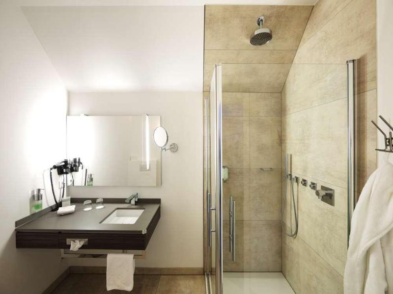 Romantikhotel Neuhaus image