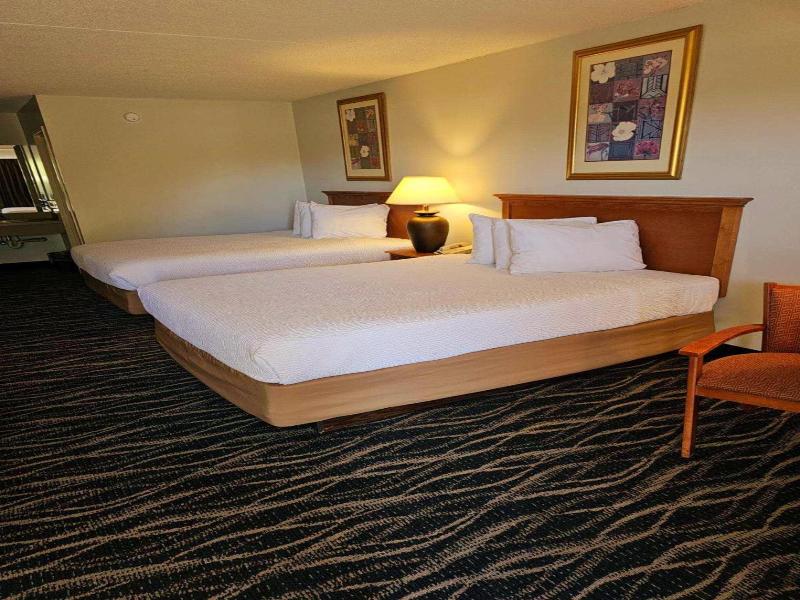 Atlantic Inn image