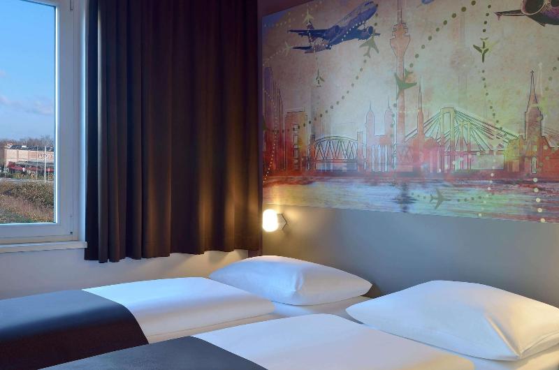 B&B HOTEL Düsseldorf-Airport image