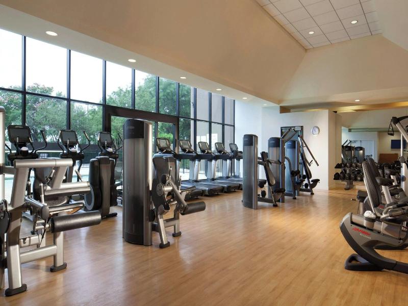 Sheraton DFW Airport Hotel image