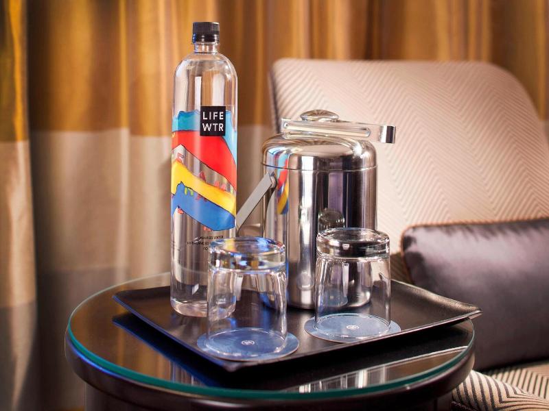 Sheraton DFW Airport Hotel image