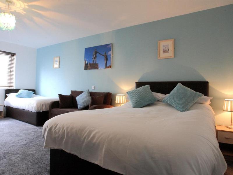 Abbey Bed And Breakfast image 9