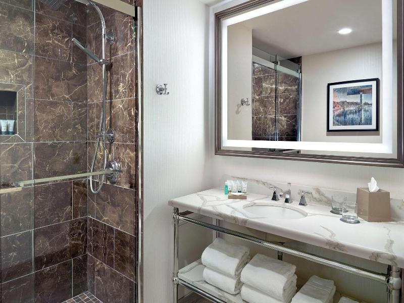 The Westin Poinsett, Greenville image