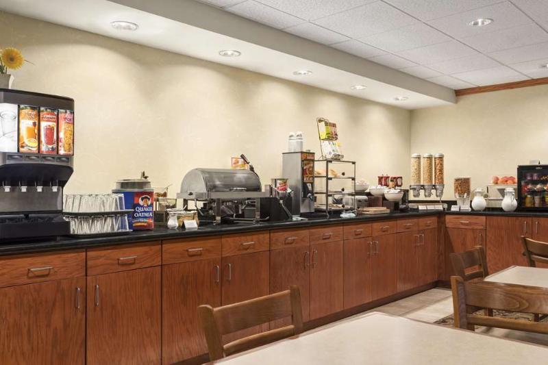 Country Inn & Suites by Radisson, Dothan, AL