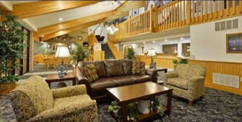 American Inn and Suites image
