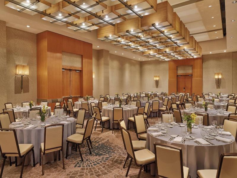 The Westin Detroit Metropolitan Airport image
