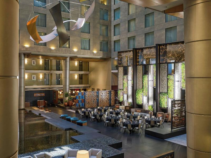 The Westin Detroit Metropolitan Airport image
