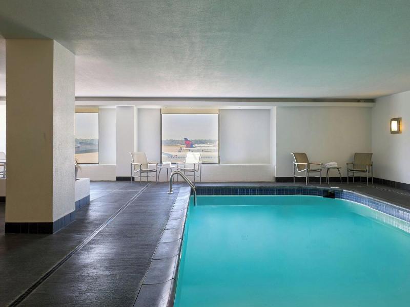 The Westin Detroit Metropolitan Airport image