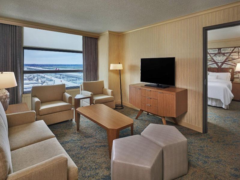 The Westin Detroit Metropolitan Airport image