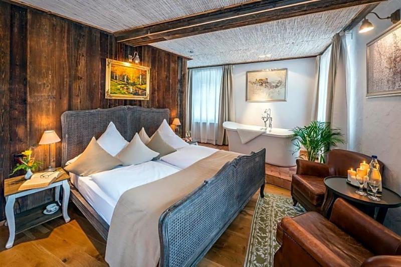 Hotel & Wellness Goldenes Fass Meissen  image
