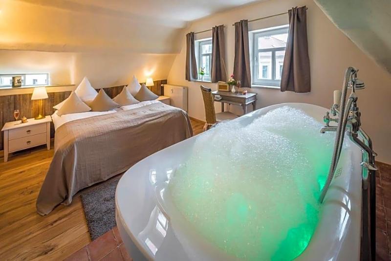 Hotel & Wellness Goldenes Fass Meissen  image